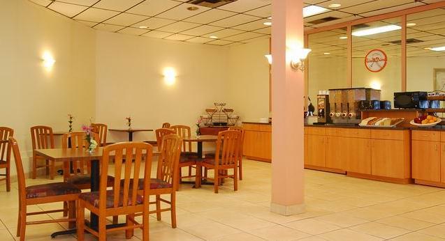 Express & - East - Ybor By Ihg 3*