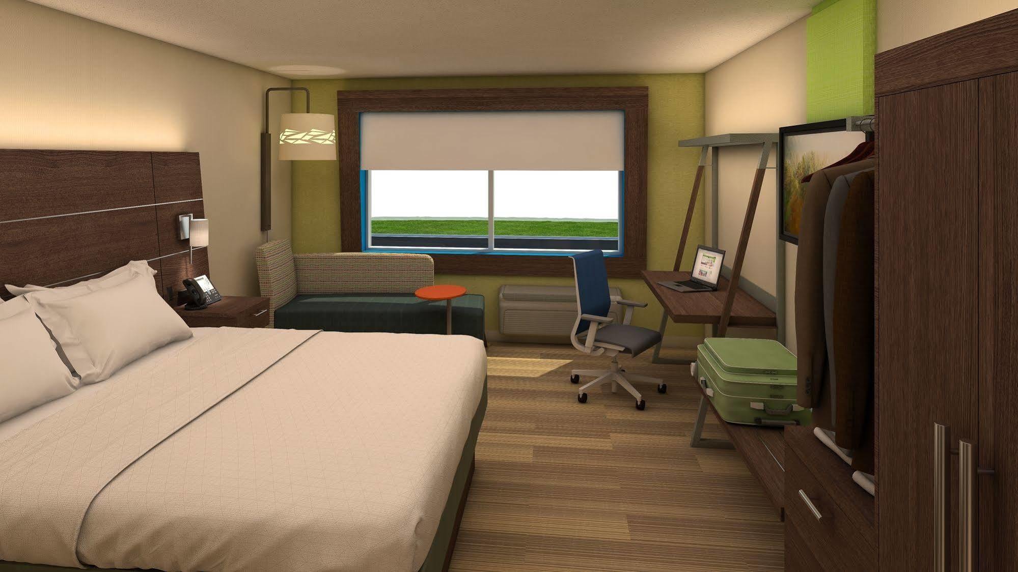 Express & - East - Ybor By Ihg 3*
