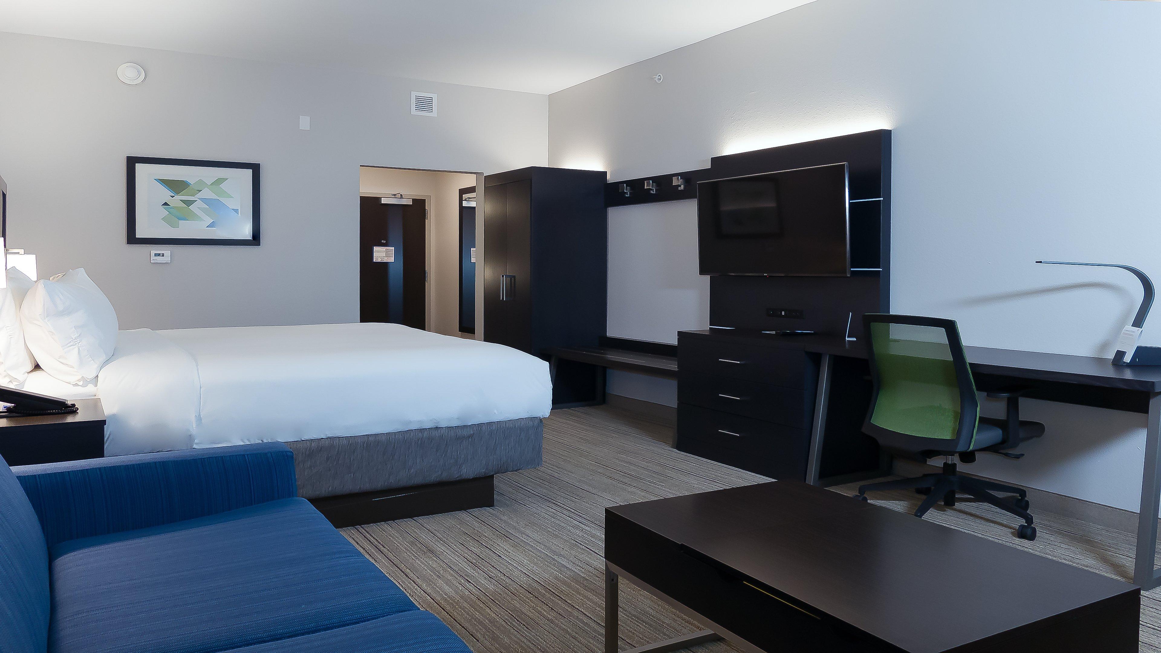 Hotel Holiday Express & - East - Ybor City By Ihg Tampa