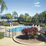 Holiday Inn Express & Suites - Tampa East - Ybor City By Ihg 