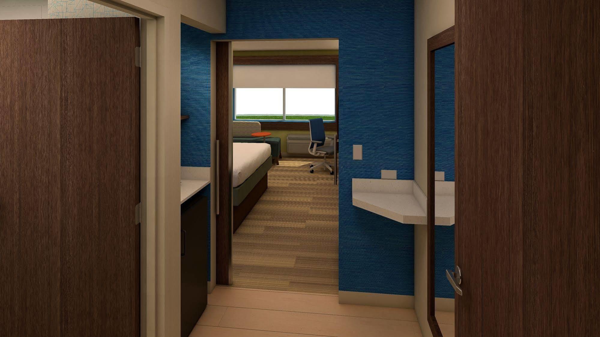 Express & - East - Ybor By Ihg Tampa